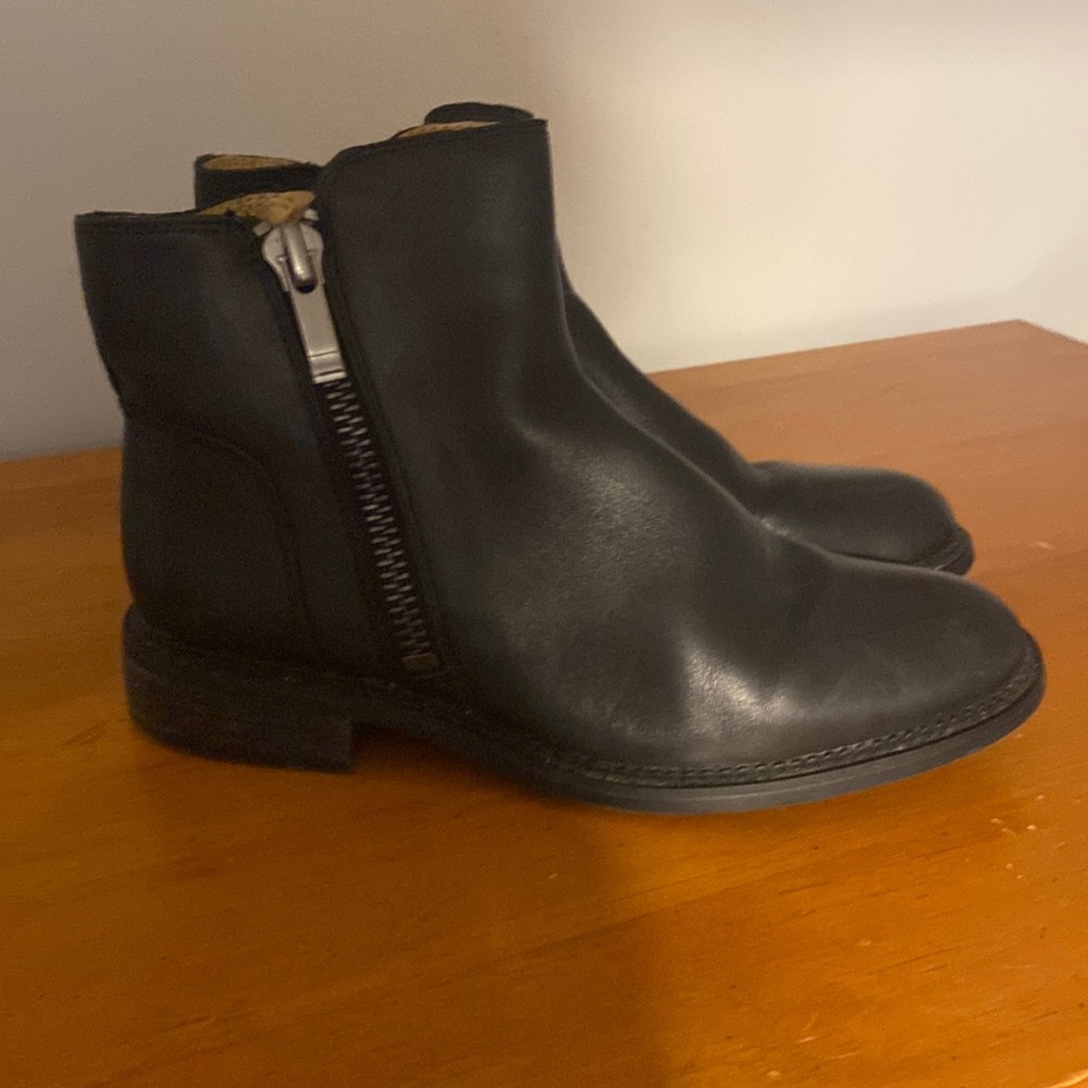 Womens Booties